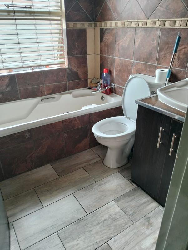2 Bedroom Property for Sale in Norkem Park Gauteng