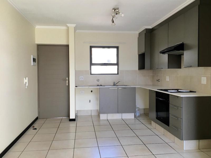 To Let 2 Bedroom Property for Rent in Bryanston Gauteng