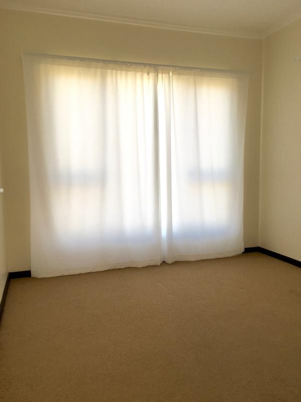 To Let 2 Bedroom Property for Rent in Bryanston Gauteng