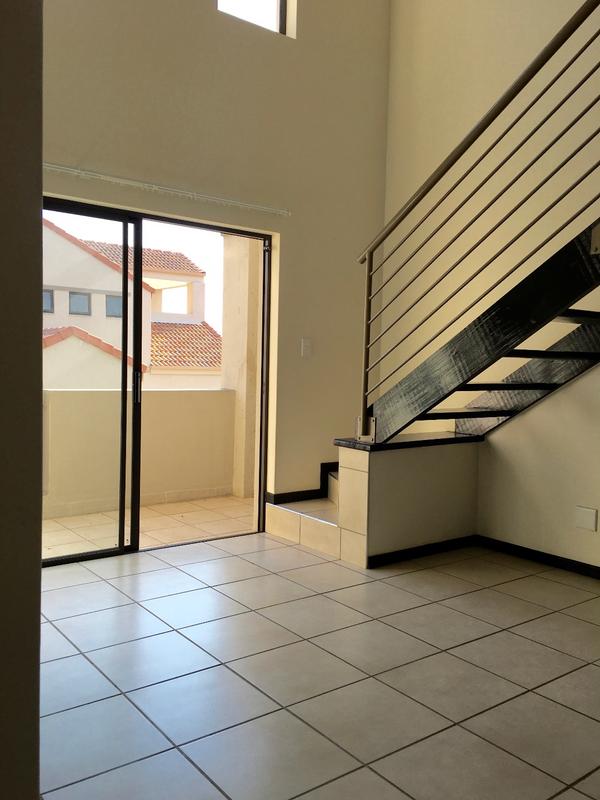 To Let 2 Bedroom Property for Rent in Bryanston Gauteng