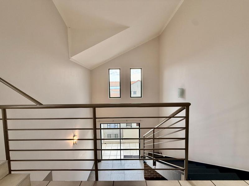 To Let 2 Bedroom Property for Rent in Bryanston Gauteng