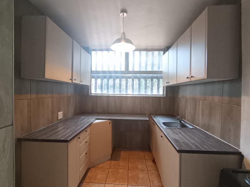 To Let 1 Bedroom Property for Rent in Ferndale Gauteng