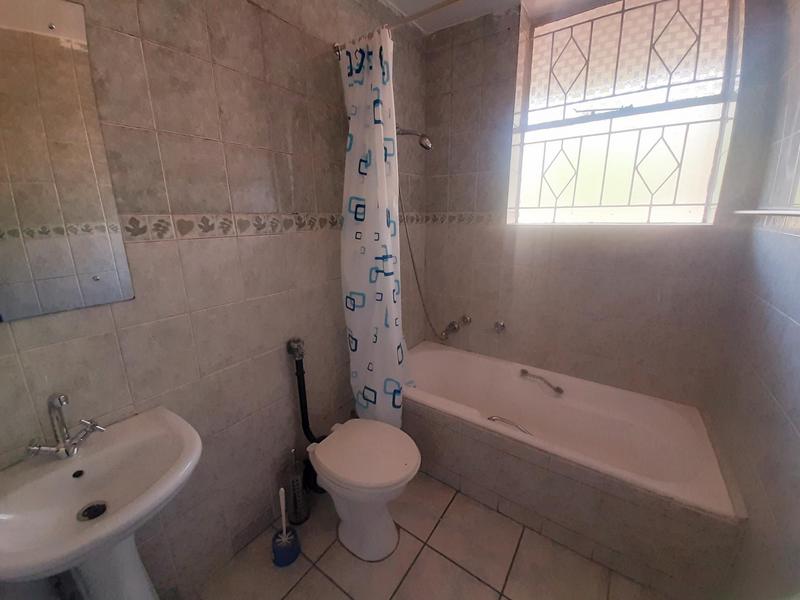 To Let 1 Bedroom Property for Rent in Ferndale Gauteng