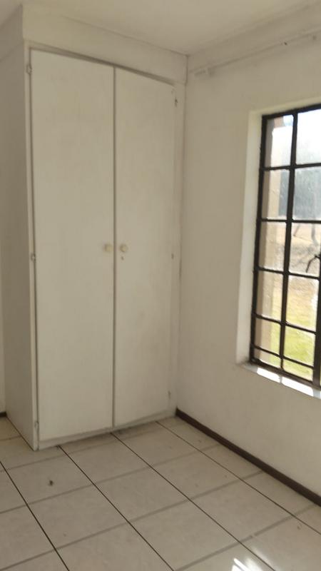 2 Bedroom Property for Sale in Roodepoort West Gauteng