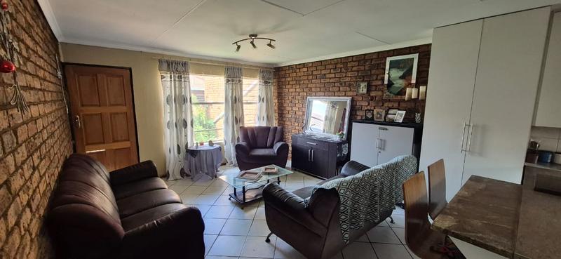 3 Bedroom Property for Sale in Mindalore Gauteng