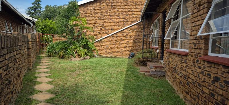 3 Bedroom Property for Sale in Mindalore Gauteng