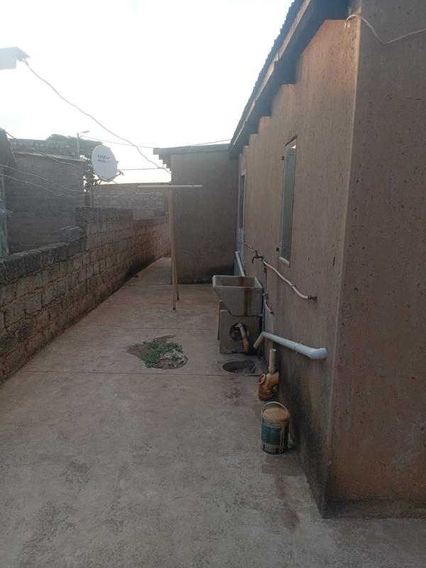 4 Bedroom Property for Sale in Nellmapius Gauteng