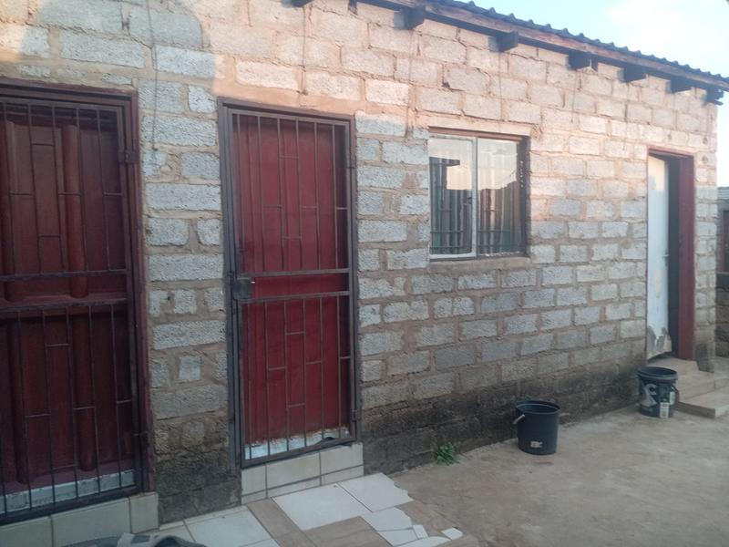 4 Bedroom Property for Sale in Nellmapius Gauteng