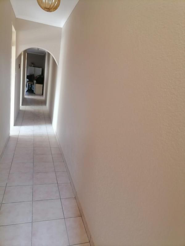 To Let 3 Bedroom Property for Rent in Regents Park Gauteng