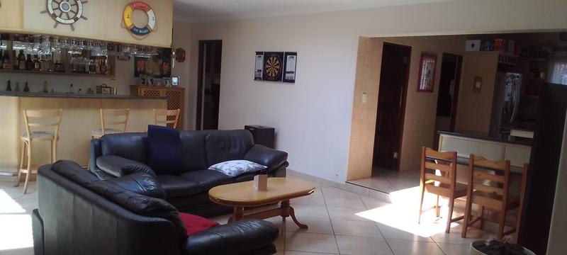 4 Bedroom Property for Sale in The Hill Gauteng