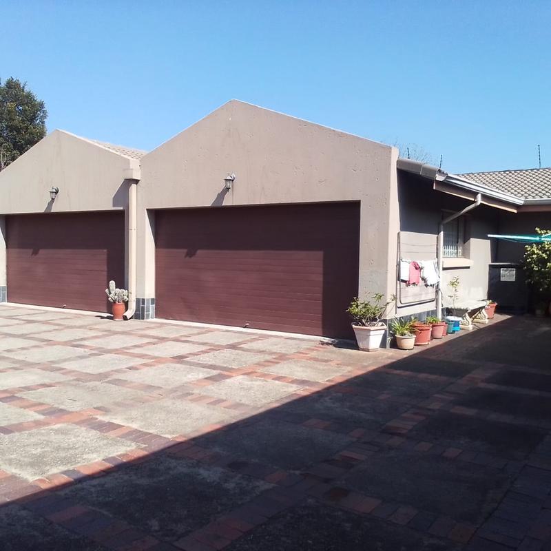 4 Bedroom Property for Sale in The Hill Gauteng