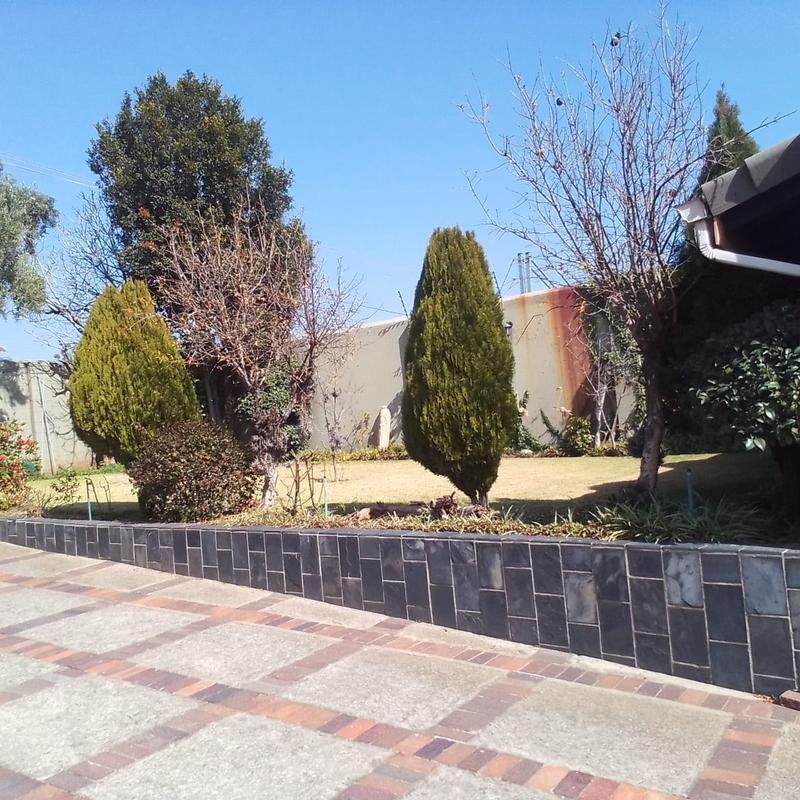 4 Bedroom Property for Sale in The Hill Gauteng