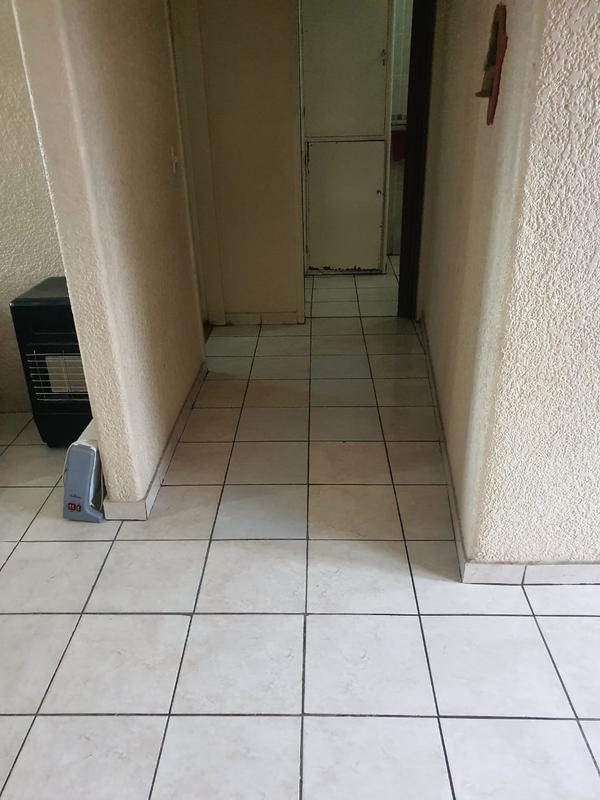 1 Bedroom Property for Sale in Florida Gauteng