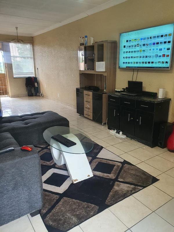 1 Bedroom Property for Sale in Florida Gauteng