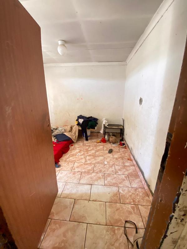 2 Bedroom Property for Sale in Emdeni Gauteng