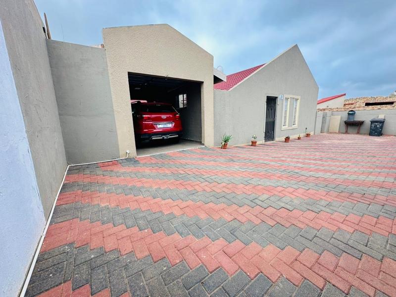 3 Bedroom Property for Sale in Ennerdale Gauteng