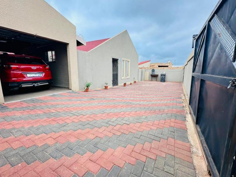 3 Bedroom Property for Sale in Ennerdale Gauteng