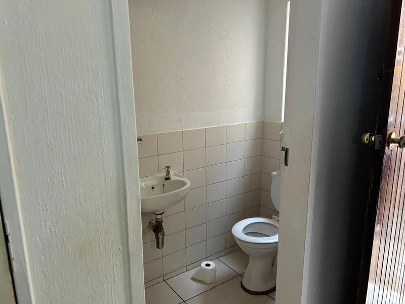 2 Bedroom Property for Sale in Highlands Gauteng