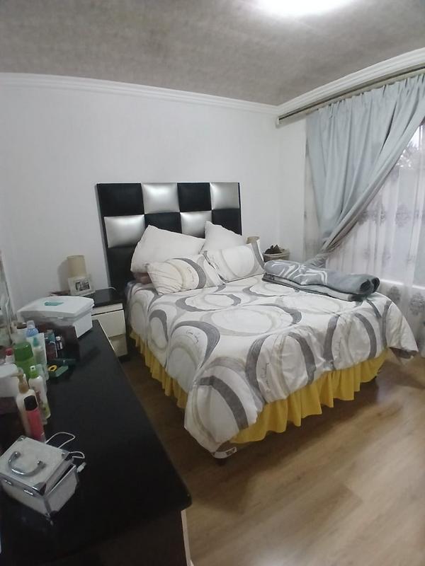 2 Bedroom Property for Sale in Wilgeheuwel Gauteng