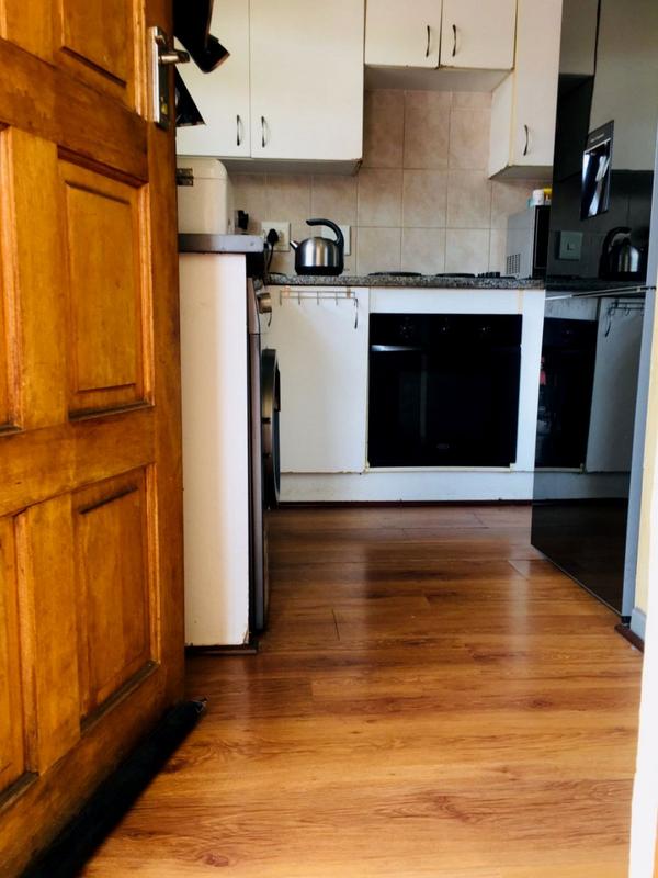 2 Bedroom Property for Sale in Wilgeheuwel Gauteng