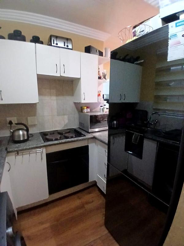2 Bedroom Property for Sale in Wilgeheuwel Gauteng