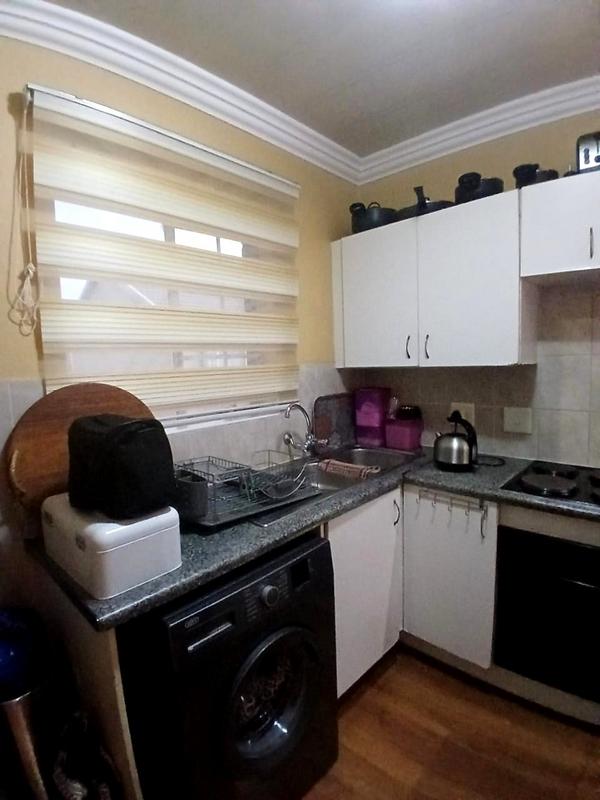 2 Bedroom Property for Sale in Wilgeheuwel Gauteng