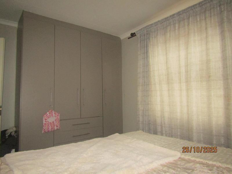 3 Bedroom Property for Sale in Dawn Park Gauteng