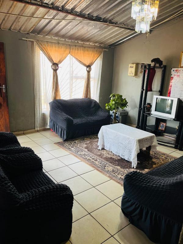 2 Bedroom Property for Sale in Palm Ridge Gauteng