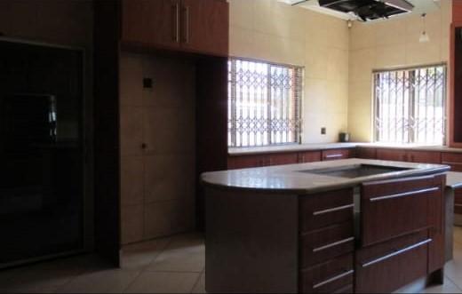 5 Bedroom Property for Sale in Lenasia Gauteng