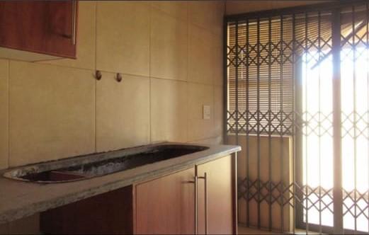 5 Bedroom Property for Sale in Lenasia Gauteng