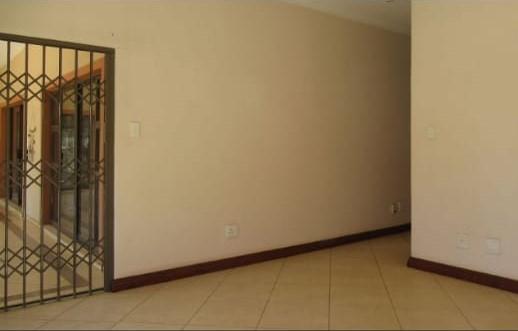 5 Bedroom Property for Sale in Lenasia Gauteng