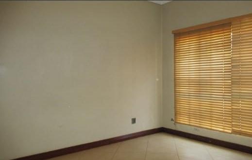 5 Bedroom Property for Sale in Lenasia Gauteng
