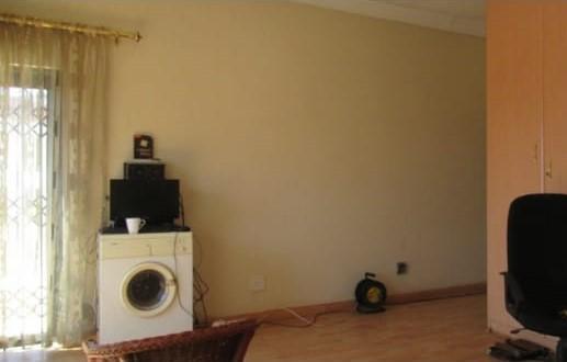 5 Bedroom Property for Sale in Lenasia Gauteng
