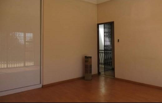 5 Bedroom Property for Sale in Lenasia Gauteng
