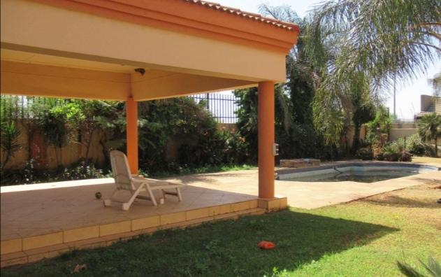 5 Bedroom Property for Sale in Lenasia Gauteng