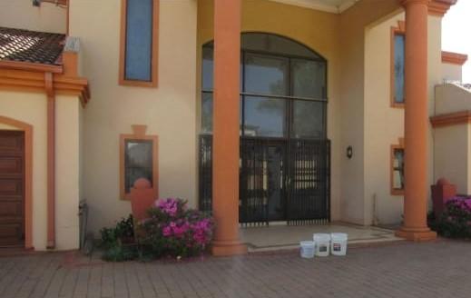 5 Bedroom Property for Sale in Lenasia Gauteng