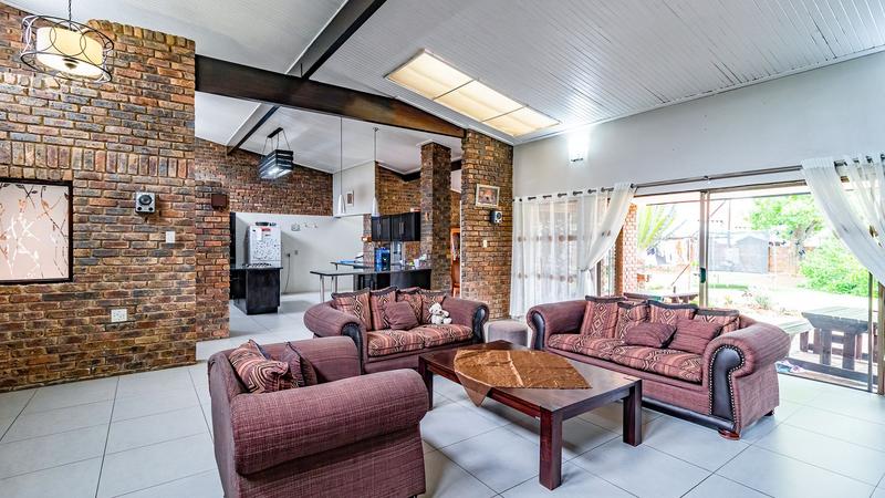 4 Bedroom Property for Sale in Terenure Gauteng