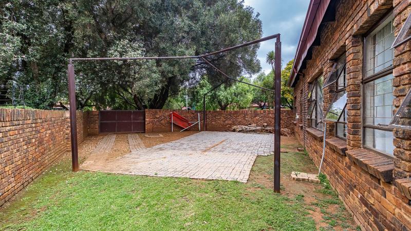 4 Bedroom Property for Sale in Terenure Gauteng