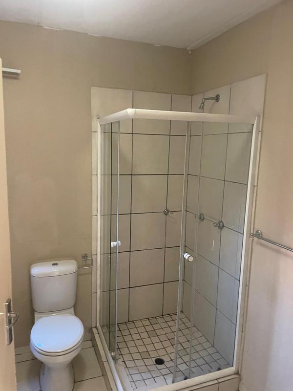 To Let 2 Bedroom Property for Rent in Akasia Gauteng