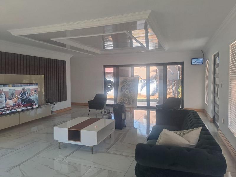 4 Bedroom Property for Sale in Brackenhurst Gauteng