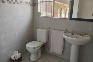 4 Bedroom Property for Sale in Verwoerdpark Gauteng