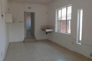 4 Bedroom Property for Sale in Verwoerdpark Gauteng