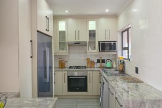 4 Bedroom Property for Sale in Verwoerdpark Gauteng