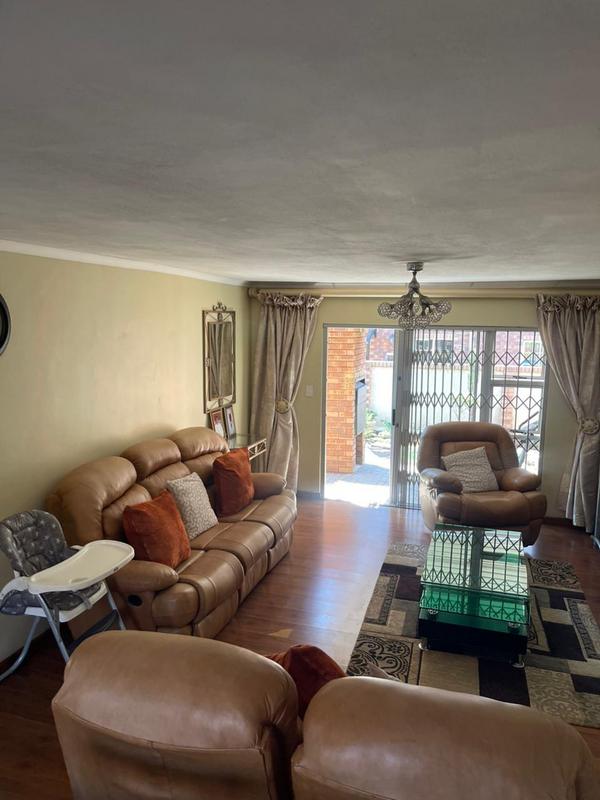 4 Bedroom Property for Sale in Montana Gauteng