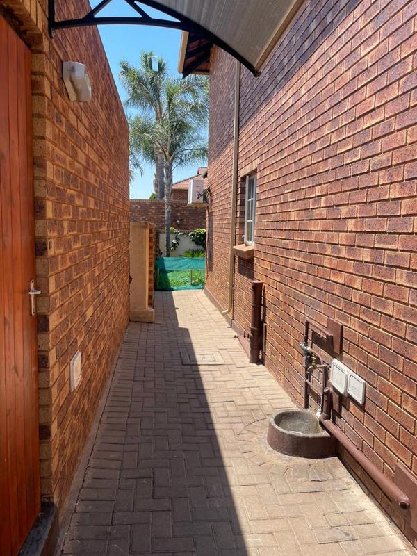 4 Bedroom Property for Sale in Montana Gauteng
