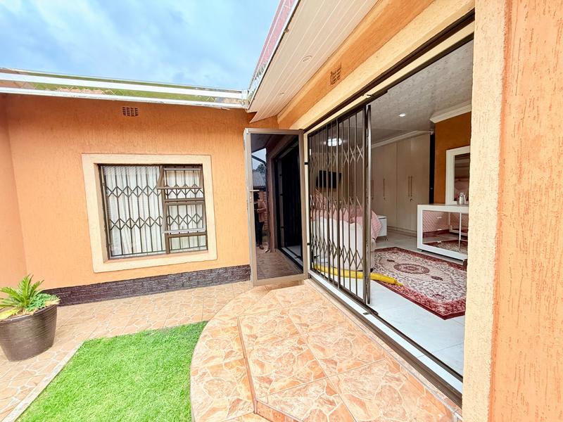 3 Bedroom Property for Sale in Vanderbijlpark CE 4 Gauteng