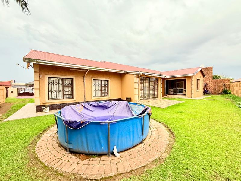3 Bedroom Property for Sale in Vanderbijlpark CE 4 Gauteng