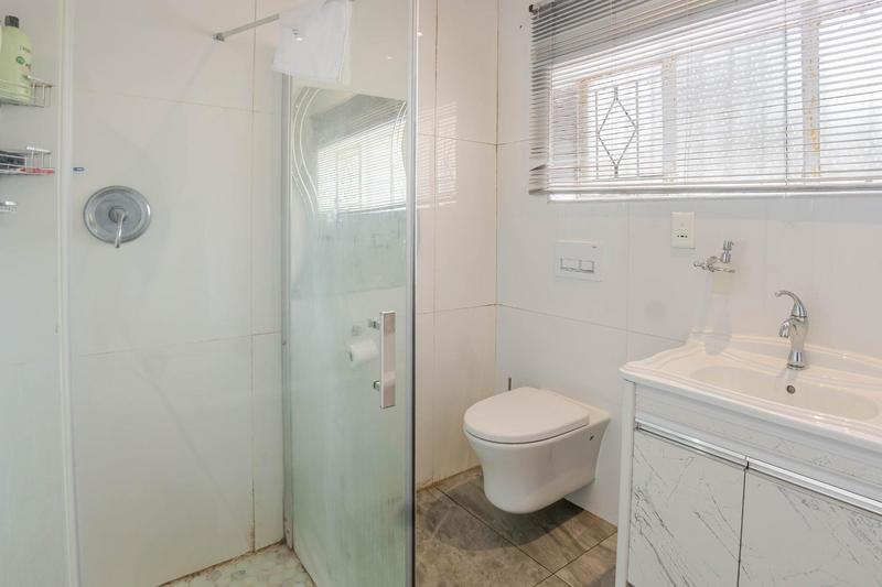 To Let 4 Bedroom Property for Rent in Meadowbrook Gauteng