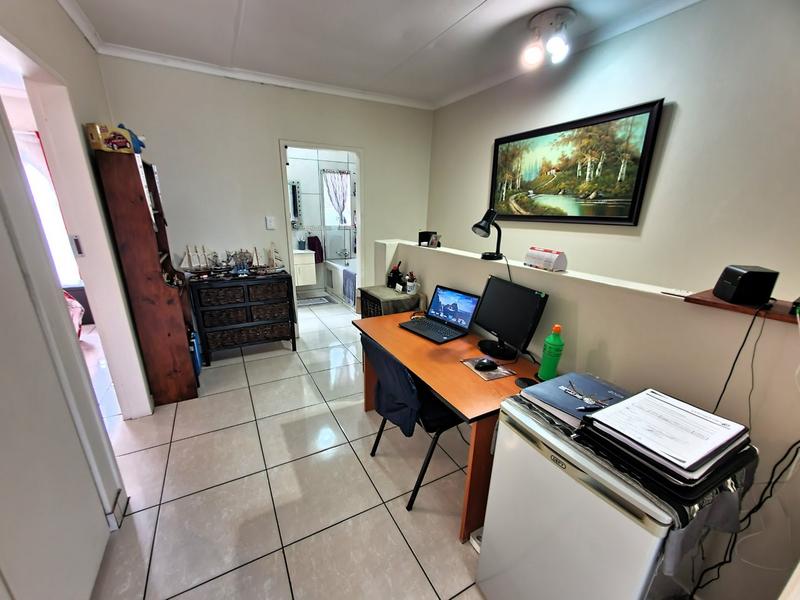 0 Bedroom Property for Sale in Magalieskruin Gauteng
