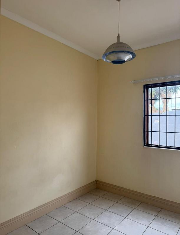 To Let 1 Bedroom Property for Rent in Kensington Gauteng